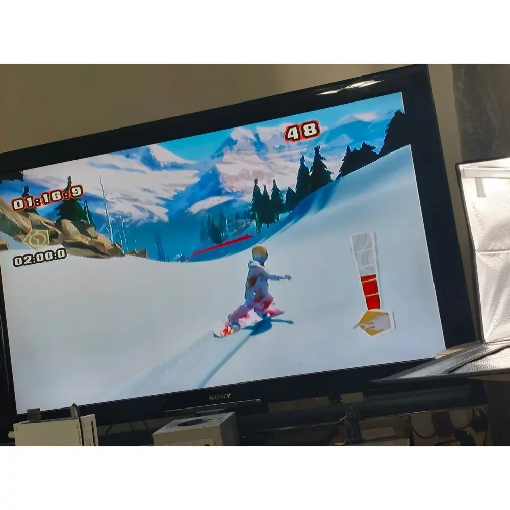 Shaun White Snowboarding Road Trip Target LE Wii CIB Tested